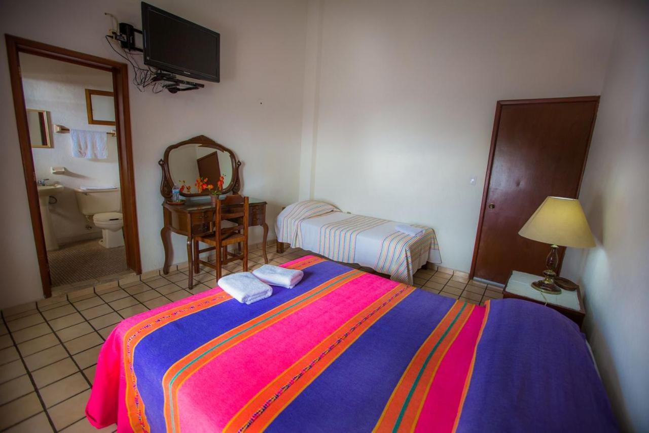 Hostal La Parroquia En Comala 外观 照片